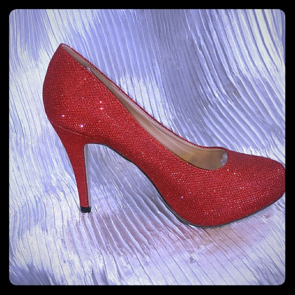 Eye Candie Celine Red Platform Pump